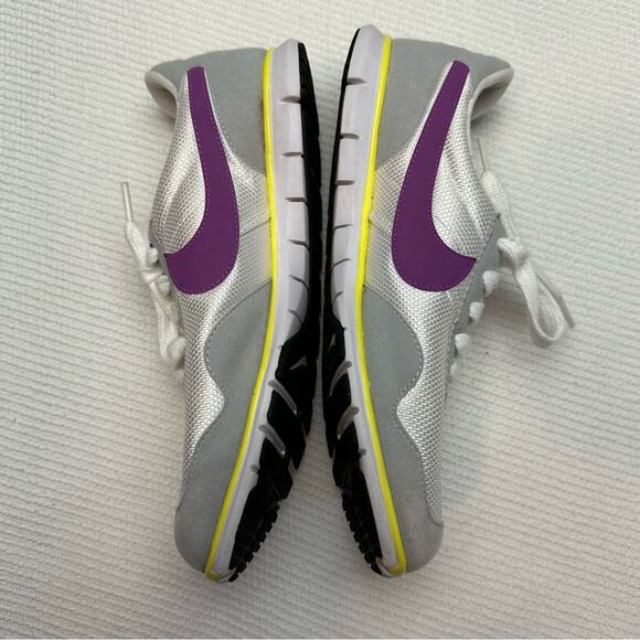 Nike Victoria Sneakers Womens Size 7 Purple White Nike Style 525322-102 - Picture 4 of 6